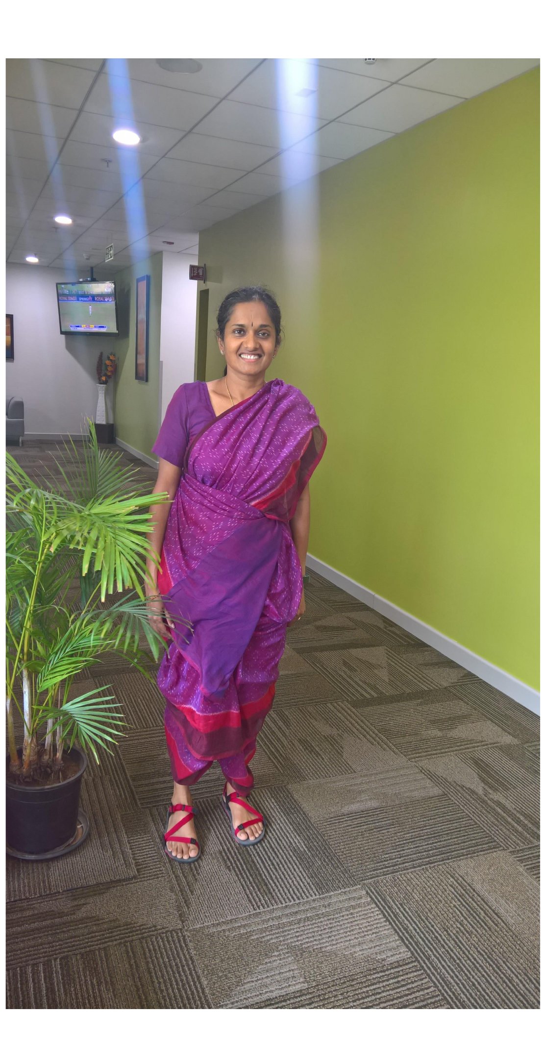 Jayanthi Sampathkumar wearing a handloom mangalagiri sari, ready to go to work